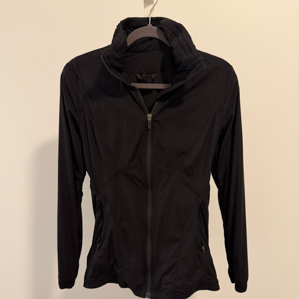 lululemon Black Zip Up Jacket - Size 6